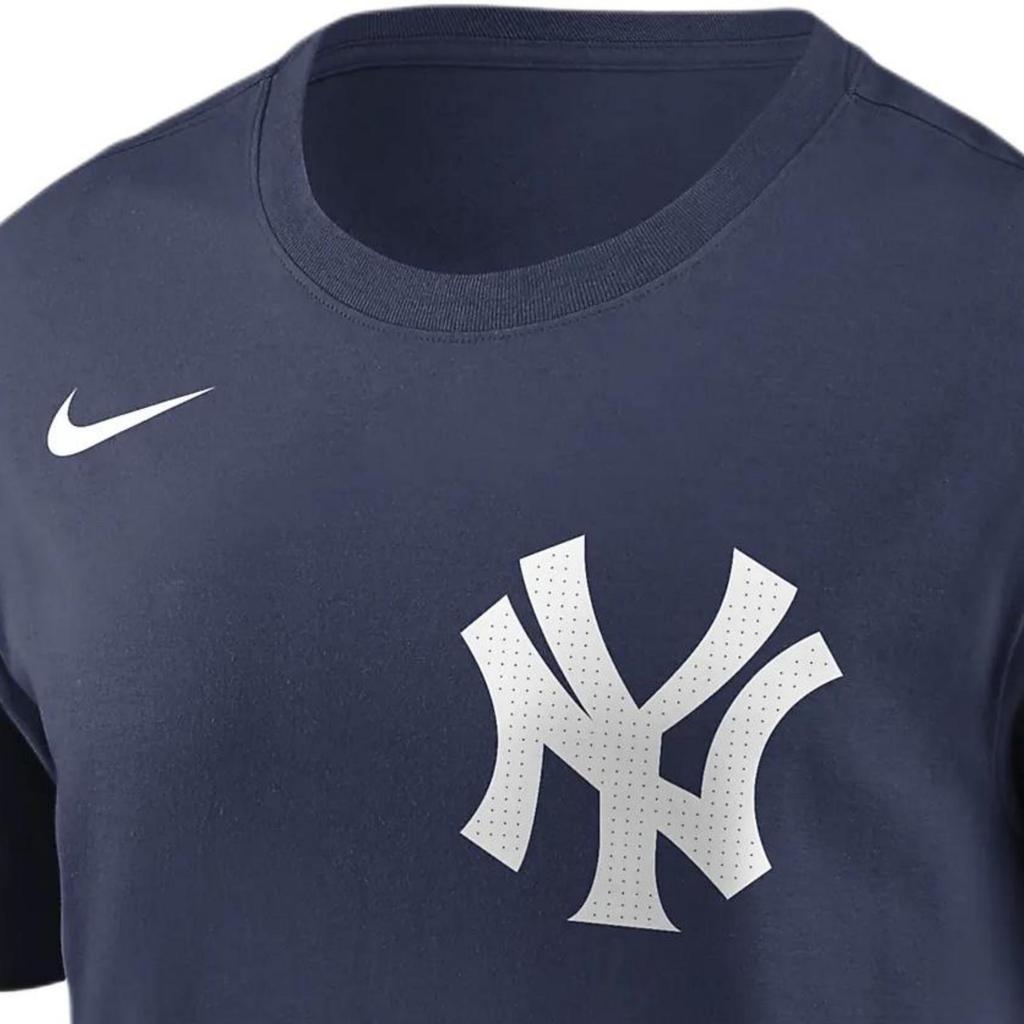 Nike Хуан Сото Нью-Йорк Янкис Принт Буквы и Цифры Ткань Fuse Облегающий Круглый Вырез Вязаная Футболка с Коротким Рукавом Мужские Топы Темно-Синий N19944BNK9-29E