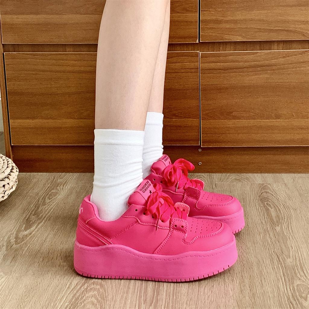 Dopamine Thick Sole Heightening Versatile Breadboard Shoes Women's Ins Tide 2025 New Yellow Korean Version of Student Casual Shoes