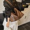 New Stylish Simple Large-capacity Shoulder Bag Casual Versatile Commuter Portable Tote Bag Tide