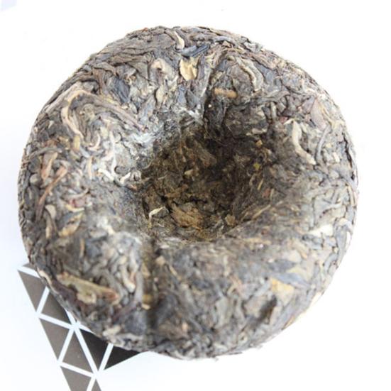 100 г Юньнаньский чай пуэр, хороший вкус, ароматный, выдержанный, ферментированный, естественное, легкое послевкусие, китайский травяной чай 2012 года