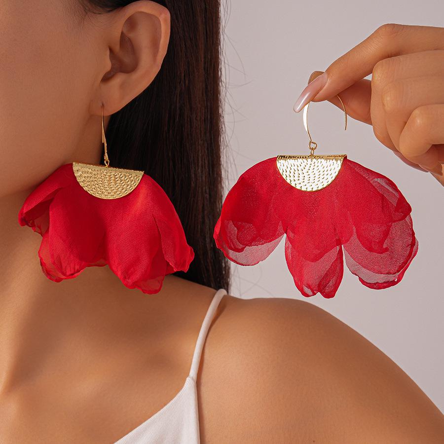 Роскошные серьги-кисточки с красными цветами: Стильные, Дорогие, Акцентные Серьги-Гвоздики для Женщин