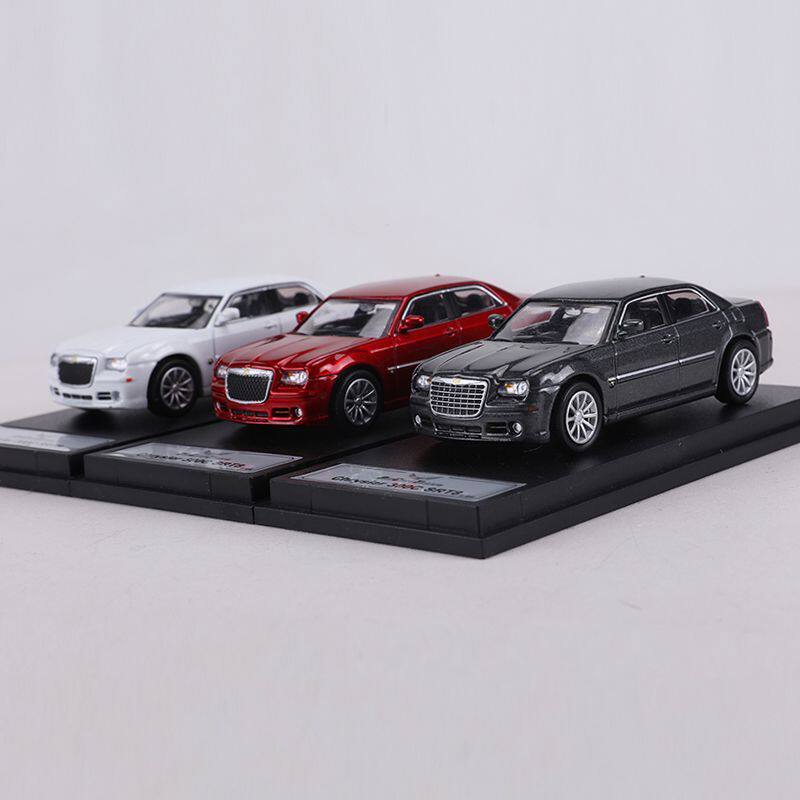 DCT/SHADOW 1/64 Chrysler 300C SRT8 Автомобиль Сплав Игрушки Автотранспортное средство Литье под давлением Металлическая Модель Детские Игрушки Мальчики