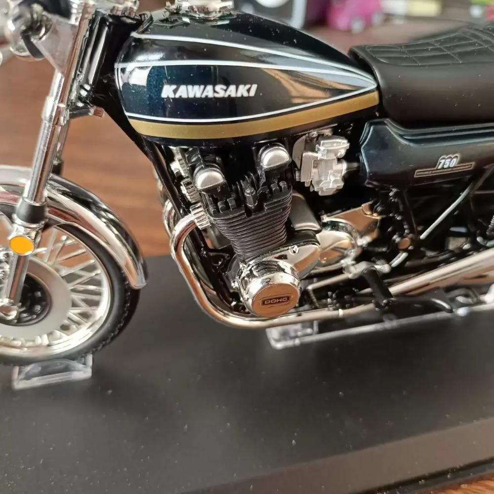 Мотоцикл Kawasaki 750rs Z2 Литье под давлением 1:Модель-игрушка из сплава, масштаб 1:12, подарок на праздник для мальчика, украшение, коллекция фанатов, сувенир