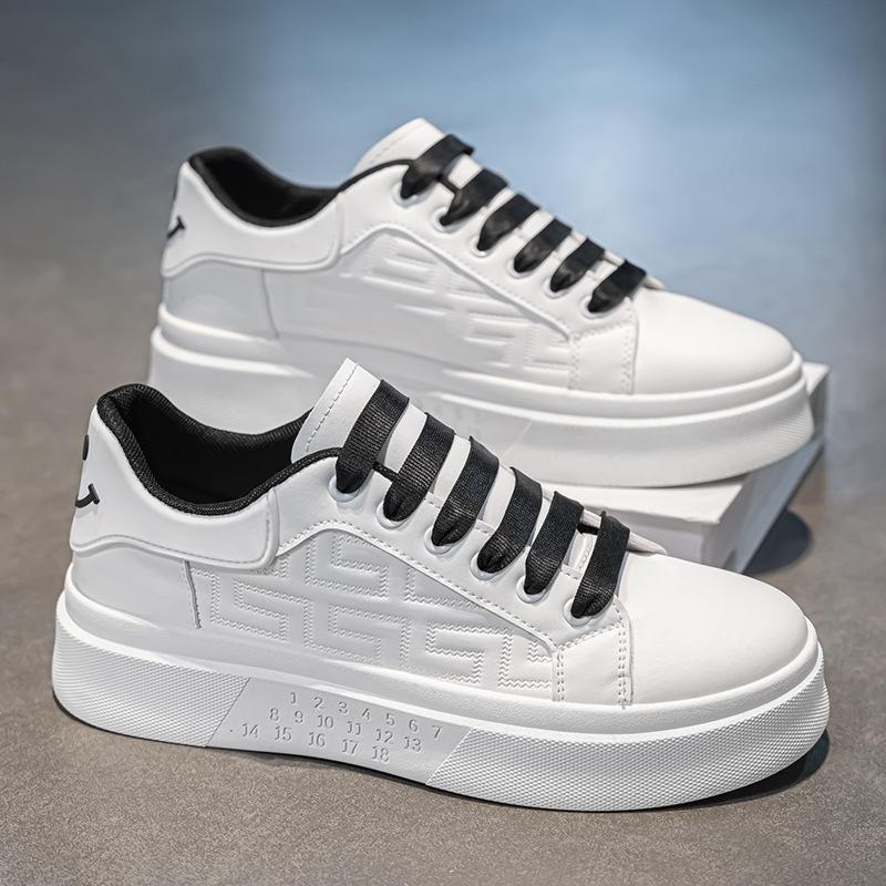 Spring Men's Shoes New Breathable Little White Shoes Boys Trend Versatile Platform Sports Shoes Casual Board Shoes Trendy Shoes