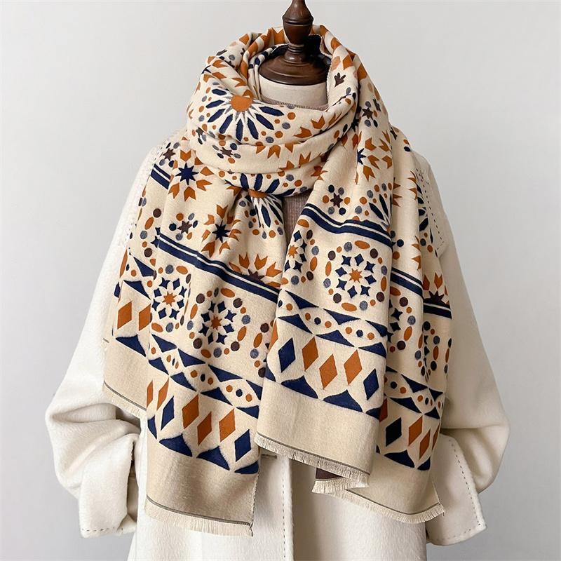 Classic Floral Winter Cashmere Scarf for Women Design Shawls and Wraps Bufandas Female Neckerchief Muffler Large Poncho Echarpe