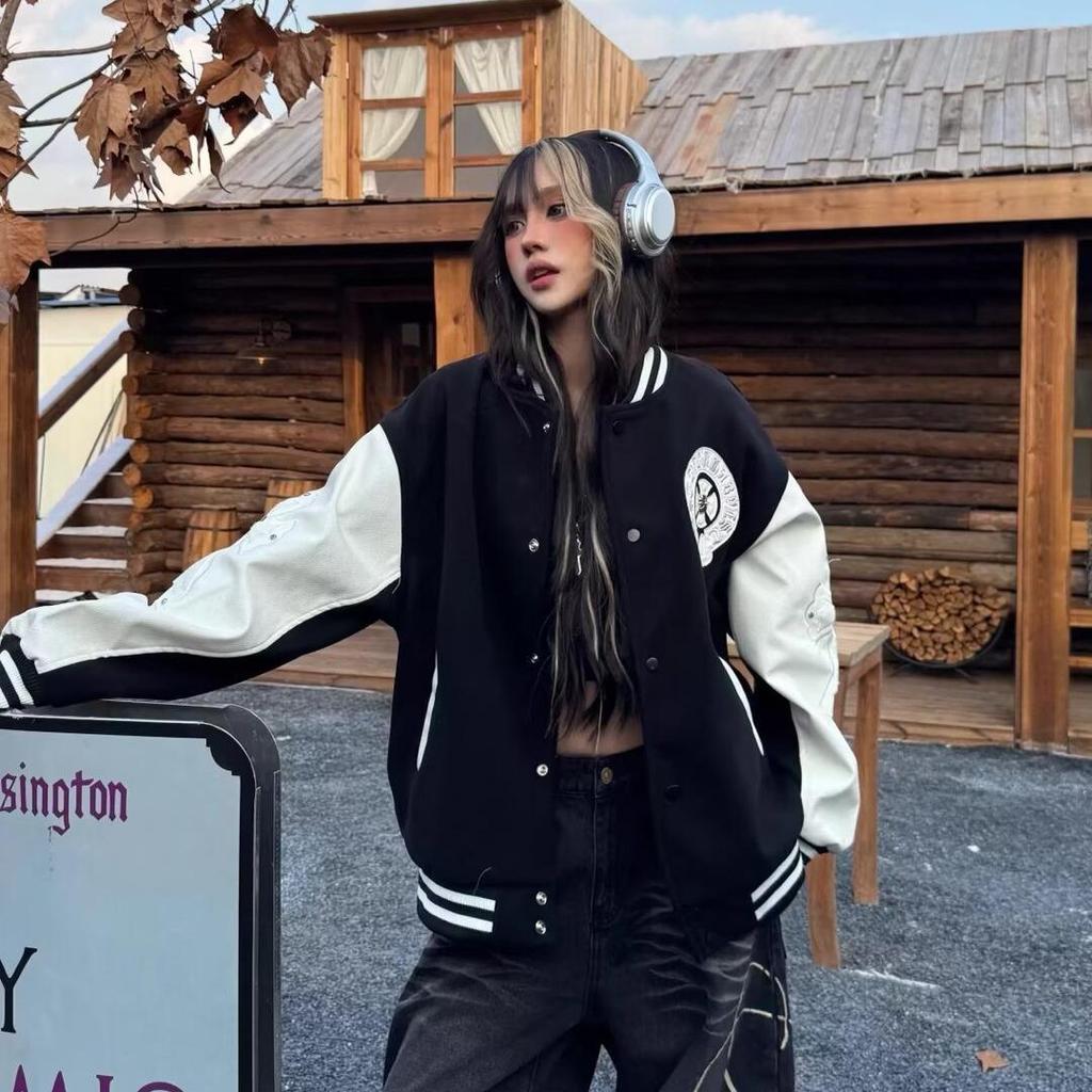 Бейсбольная куртка унисекс в ретро-стиле - университетский тренд (Весна и осень 2025 г.)