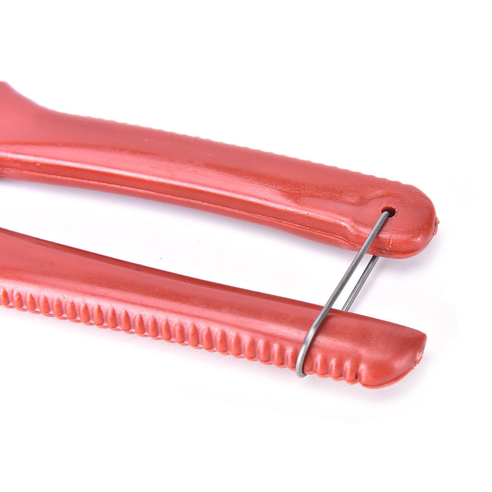 Прямые ручные ножницы с красными пластиковыми ручками и фиксатором для сада и дома