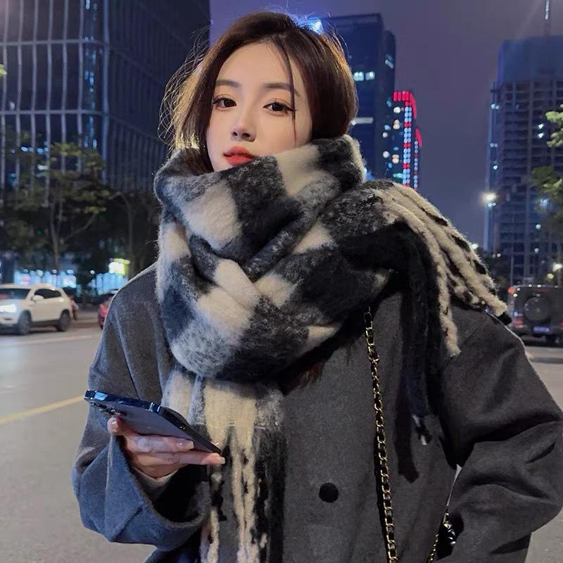 Korean-Style Plaid Cashmere-Inspired Scarf: Warm, Versatile Winter Shawl for Women