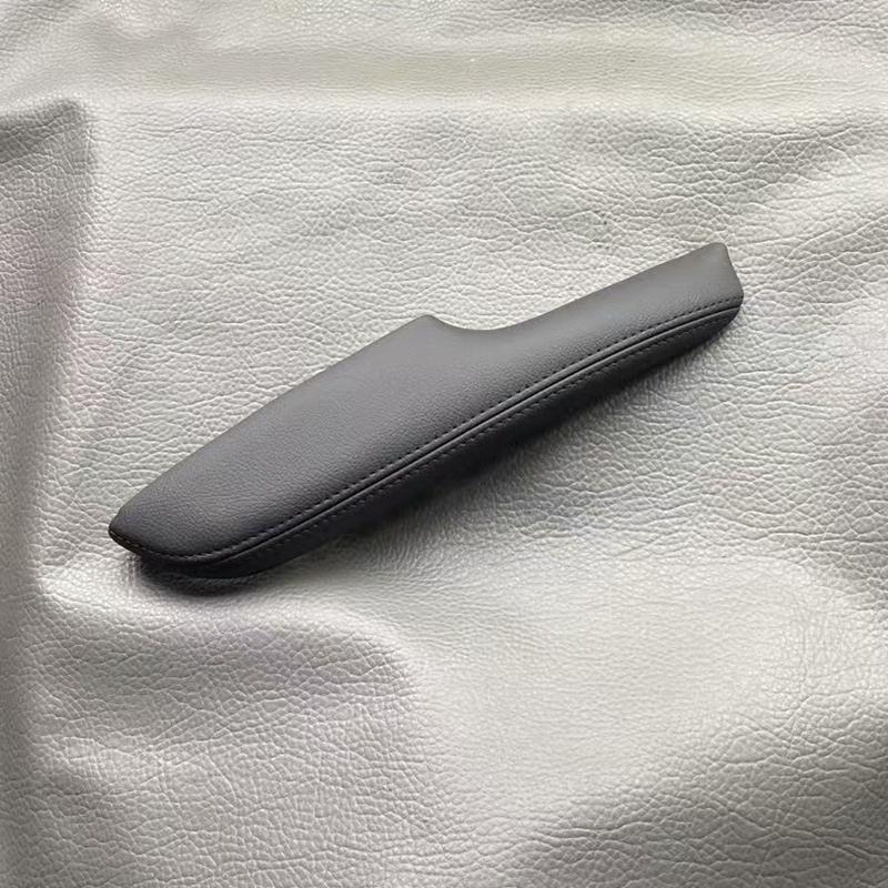 Civic Восьмого поколения (06-11) Декоративная накладка подлокотника двери - Черно-бежевая кожа