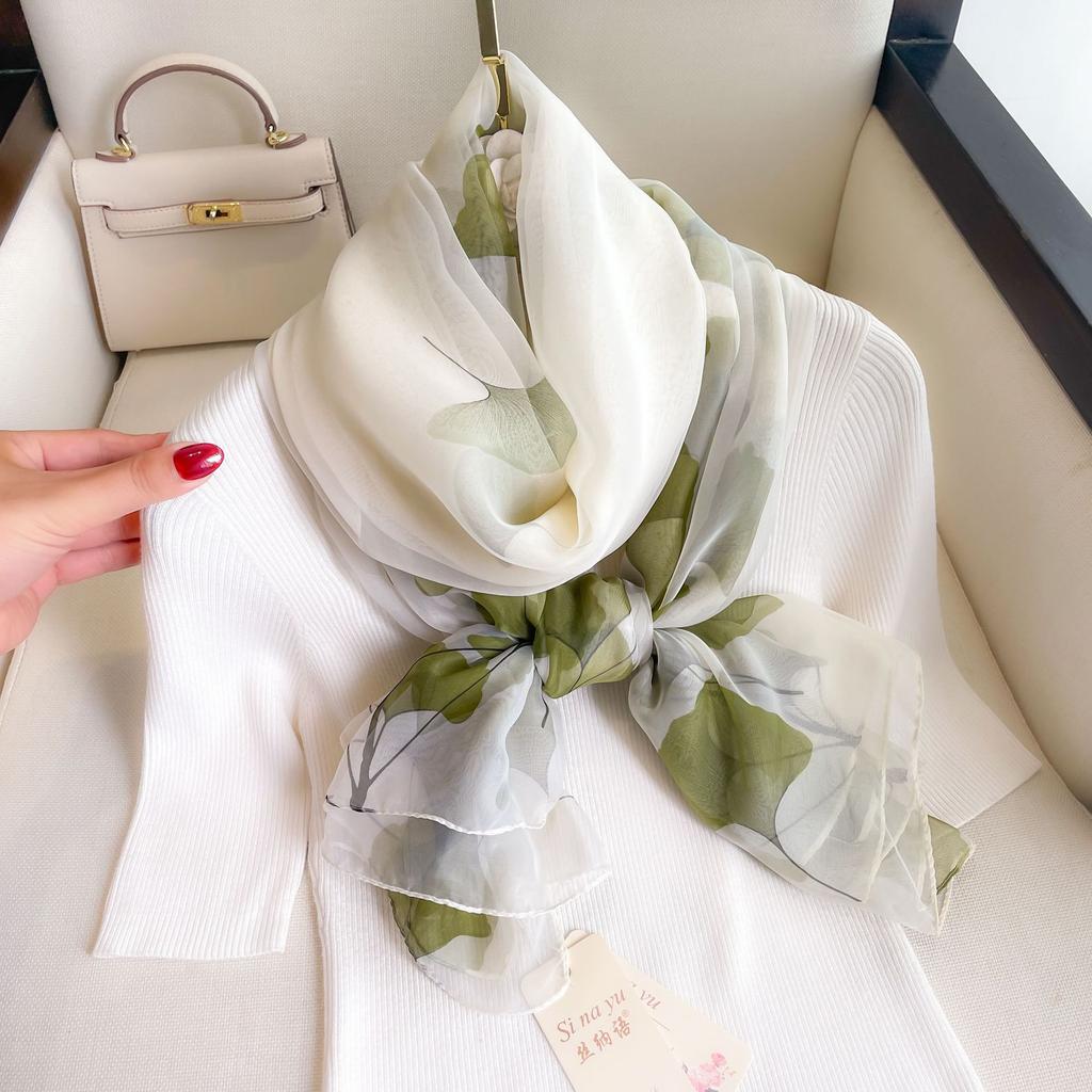 Summer Scarf Women Outdoor Sunscreen Shawl Soft Bandanna Foulard Female Floral Silk Shawl Lady High Quality Head Hijab Wrap