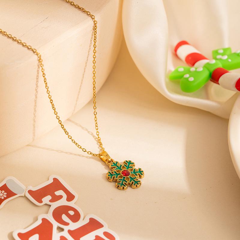 European & American Christmas Moon Necklace: Stainless Steel Light Luxury Clavicle Chain