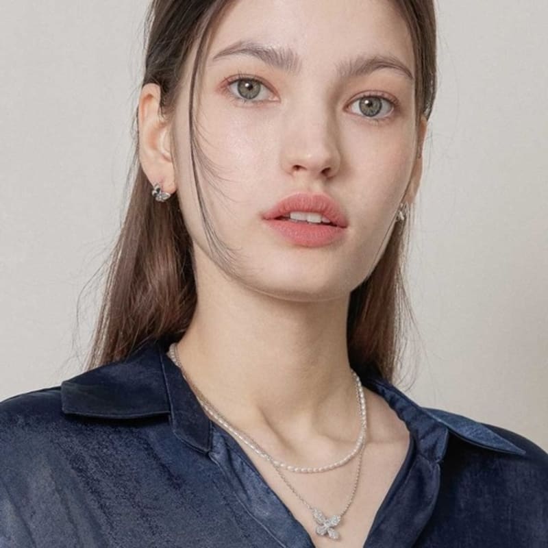 Серебряное колье с овальной жемчужиной J.Lauren N01188