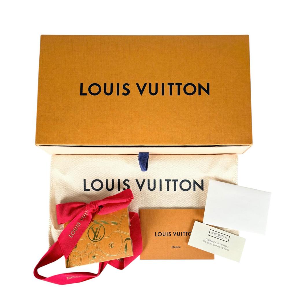 Louis Vuitton Кошелек Mahina Zippy M61867 Кошелек черный Женский б/у