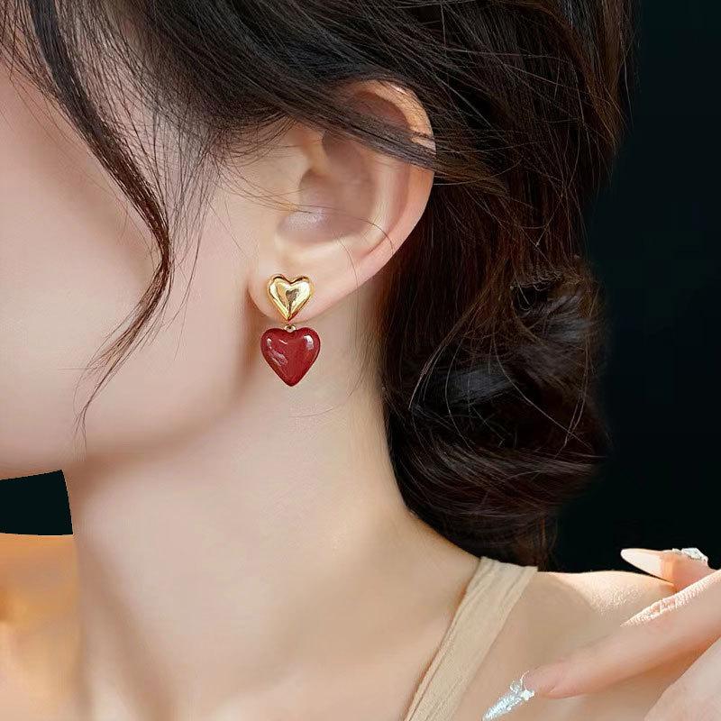 Модные ювелирные изделия Роскошные темпераментные серьги ко Дню святого Валентина для женщин Женские подарки Простой дизайн Аксессуары для ушей Горячая распродажа