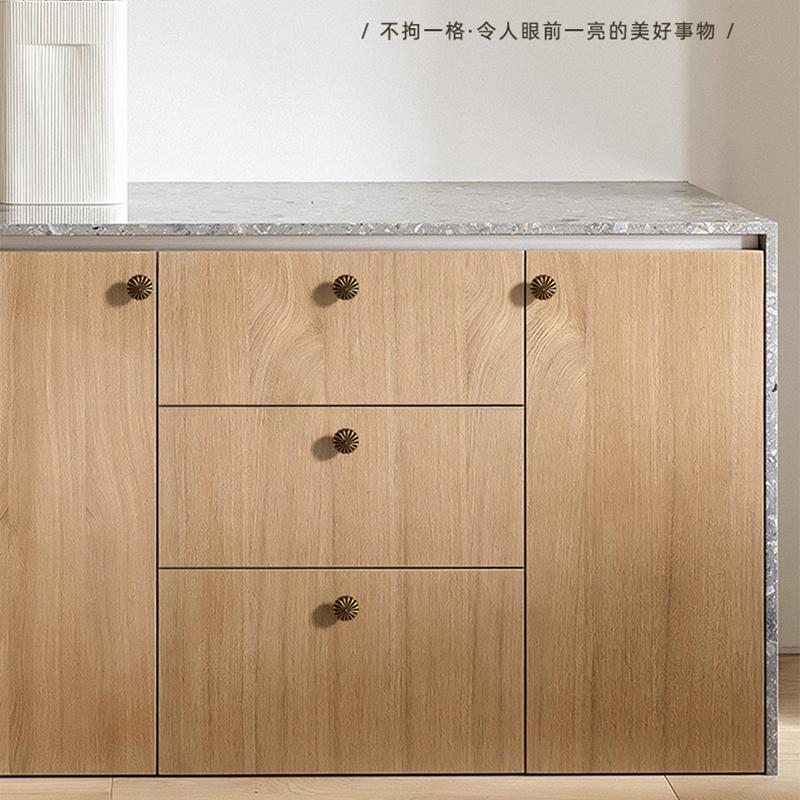 Pre-loved wardrobe door handlesNew Chinese vintage distressed bronze furniture cabinets cabinet drawers single hole handles