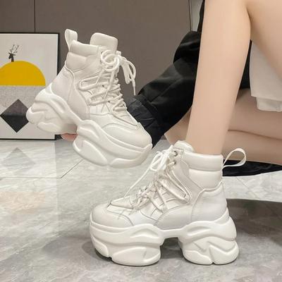 Модные кроссовки на платформе Женские 2025 Дышащие сетчатые туфли Женские туфли на танкетке Повседневная обувь Толстая подошва Осень Зима Спортивные кроссовки