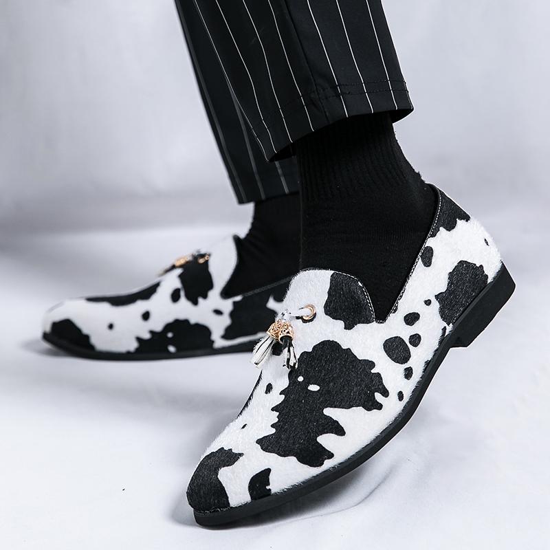 Новые модные простые туфли из коровьей кожи для мужчин, дизайнерские повседневные туфли-оксфорды для офиса и вечеринок, с острым носком, большой размер 38-48