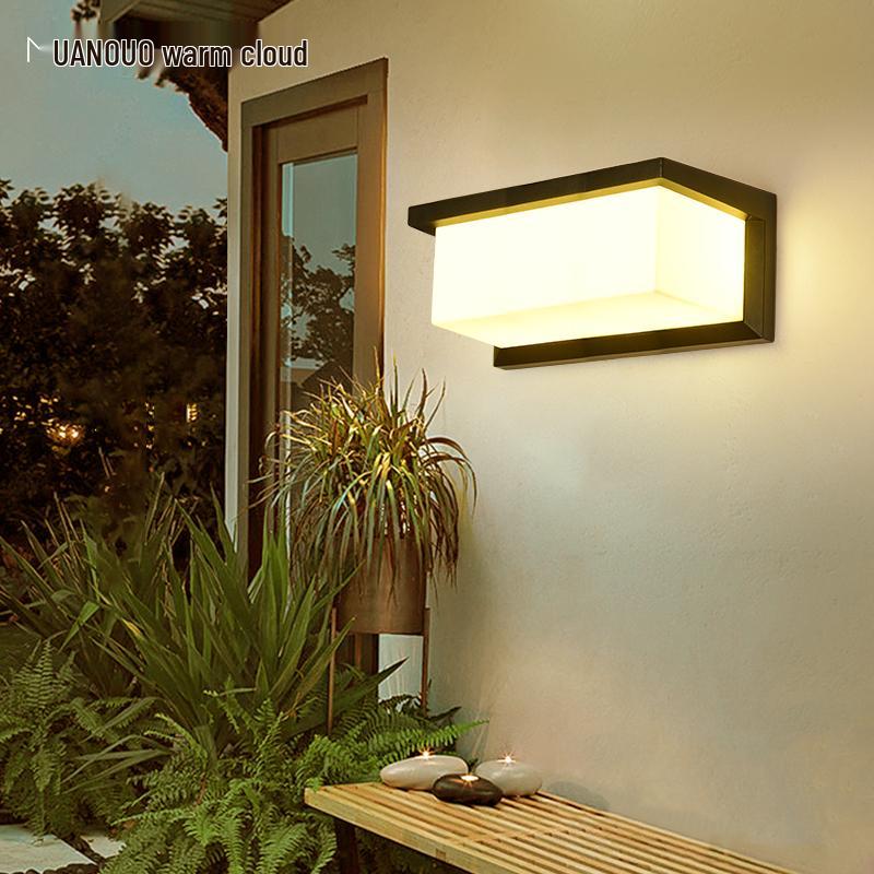 Outdoor Waterproof Wall Light for Garden, Hotel, Villa, Corridor, or Balcony
