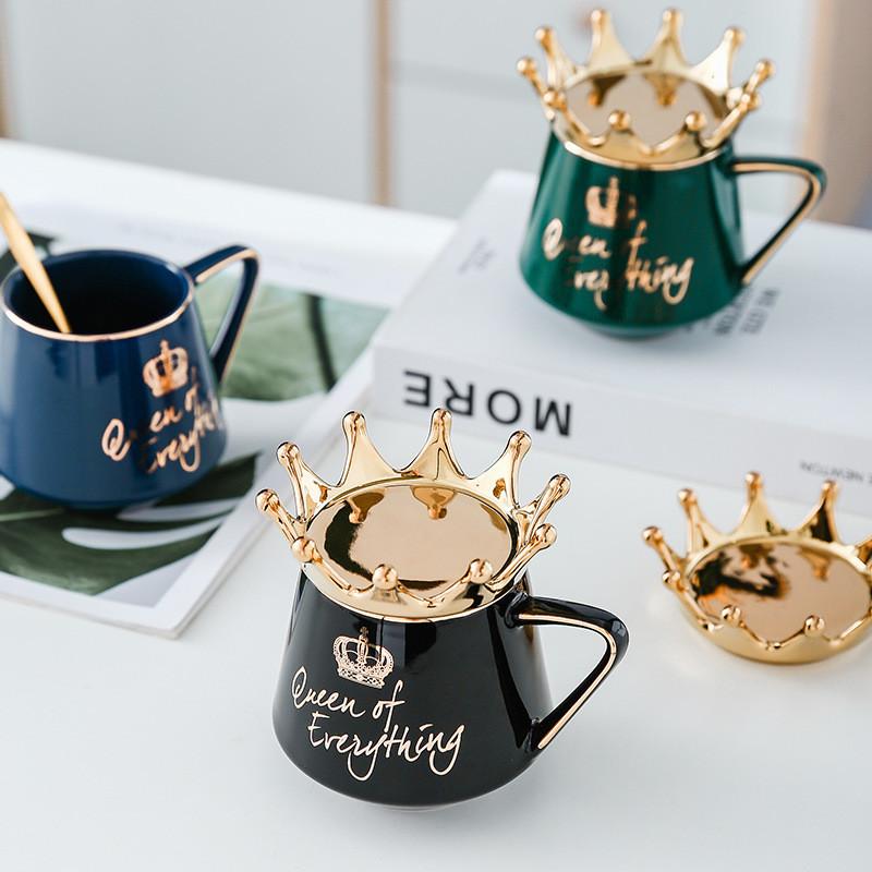 Элегантная белая керамическая кружка с крышкой-короной и ложкой для перерывов на кофе дома и на работе