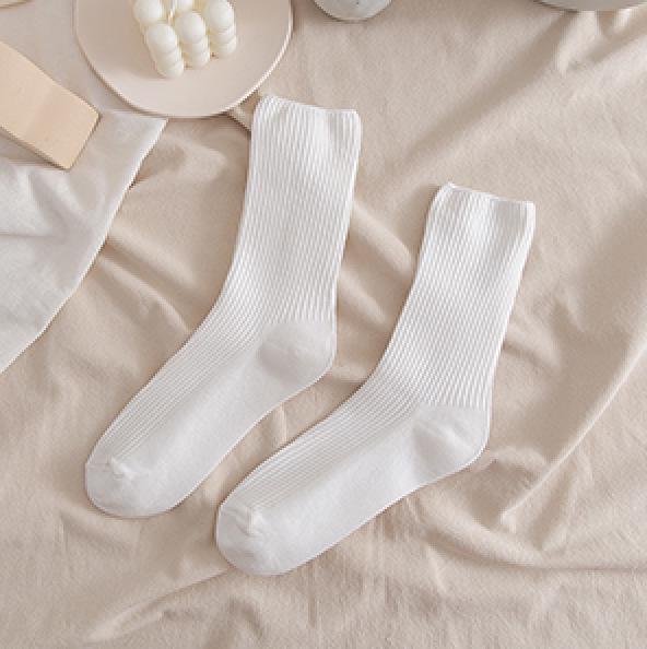 Кремово-белые вертикальные полосатые носки средней длины для женщин - весна/осень в японском стиле, универсальные однотонные носки JK