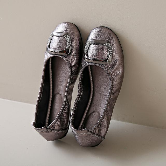 Элегантная удобная женская обувь без шнуровки 2024, новые кожаные женские туфли на плоской подошве с круглым носком, женские летние женские лоферы ручной работы на плоской подошве