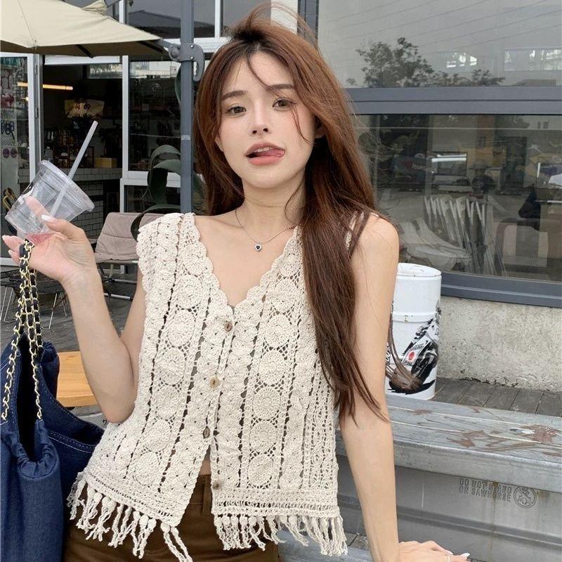Маленький жилет с крючками и цветочным узором для женщин с летним темпераментом, уникальный и шикарный вязаный кардиган без рукавов