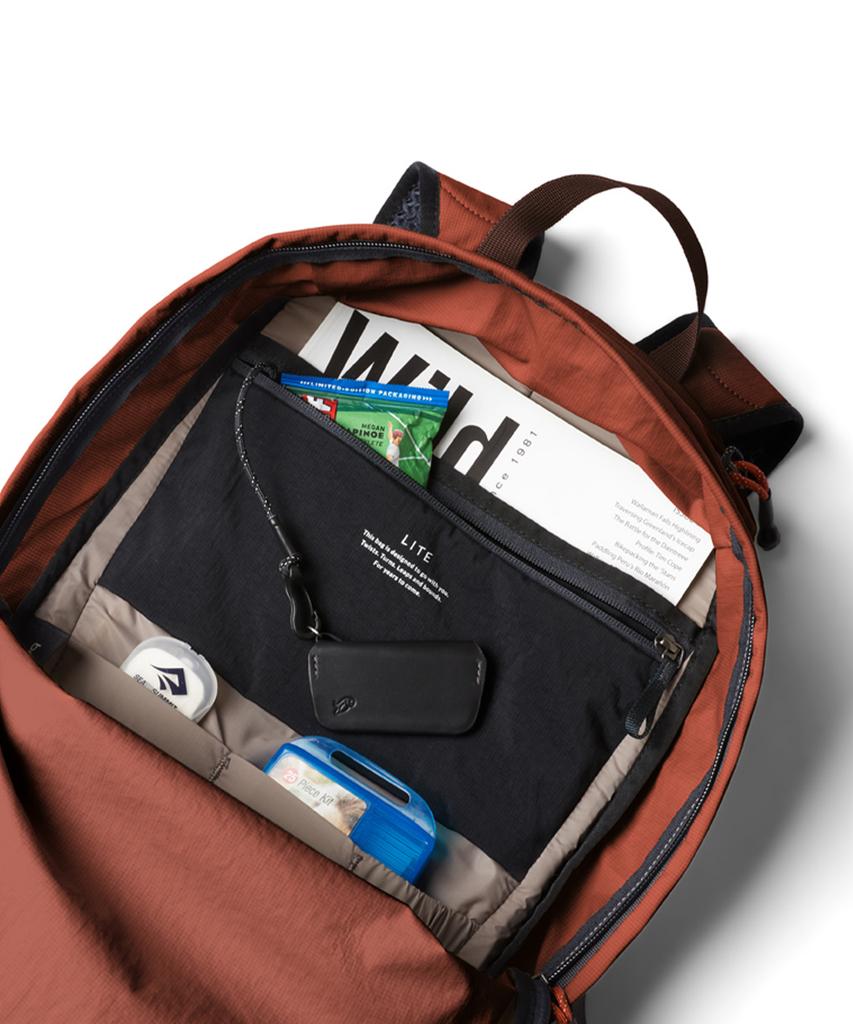 Легкий рюкзак Bellroy (Blda-Cly-234) - глина