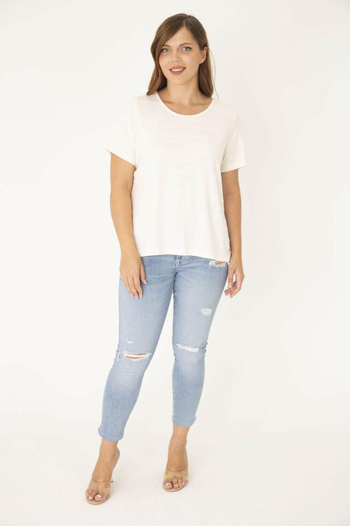 Женская блузка большого размера Желтая блузка больших размеров с круглым вырезом и узором