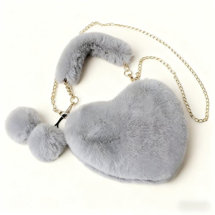 Сумка через плечо на молнии в форме сердца