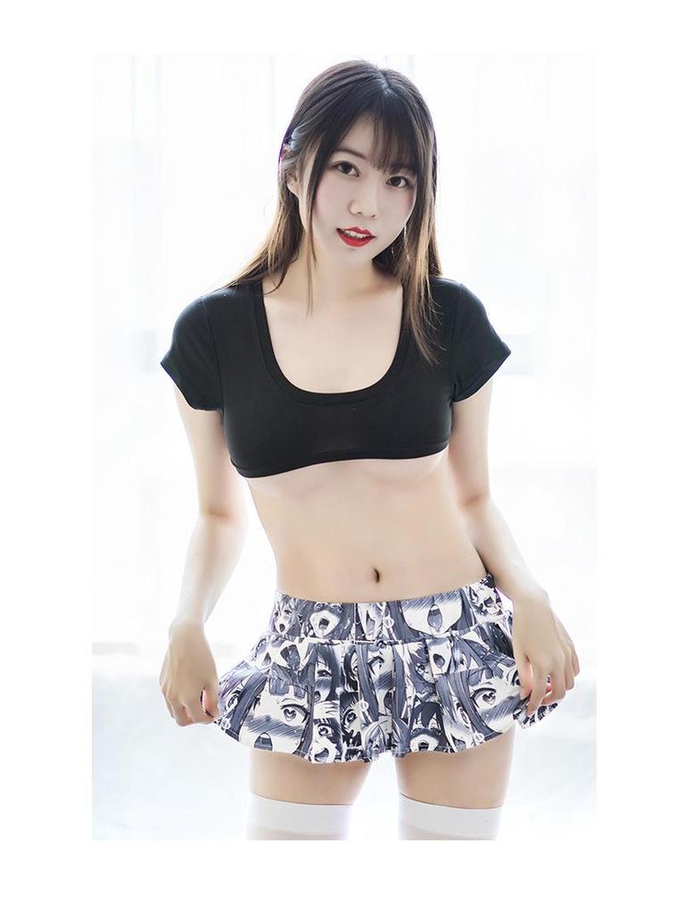 Женская хлопковая футболка с очень коротким рукавом и аниме-принтом