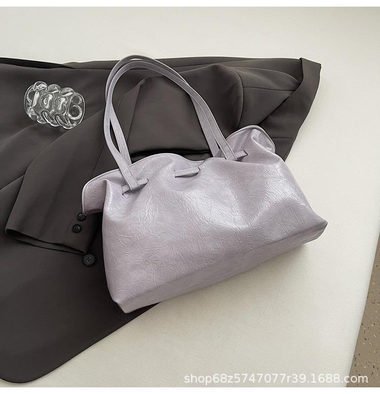 Sweet Korean Version Ins Underarm Bag Women's 2025 New Fashion and Versatile Tote Bag High-end Commuter Shoulder Bag