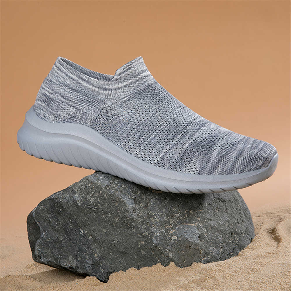 Round Toe Platform Jogging Shoes Man Nursing Spring Sneakers 49 Sports Fashionable Tene Raning Saoatenis New Style