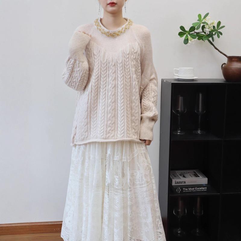 Autumn and Winter New Bead Design Knitted Sweater Top Loose Soft Waxy Gentle Wind Sweater Pullover Woman