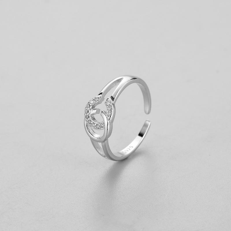 Korean-Style Open Pearl Ring: Retro, Light Luxury Design