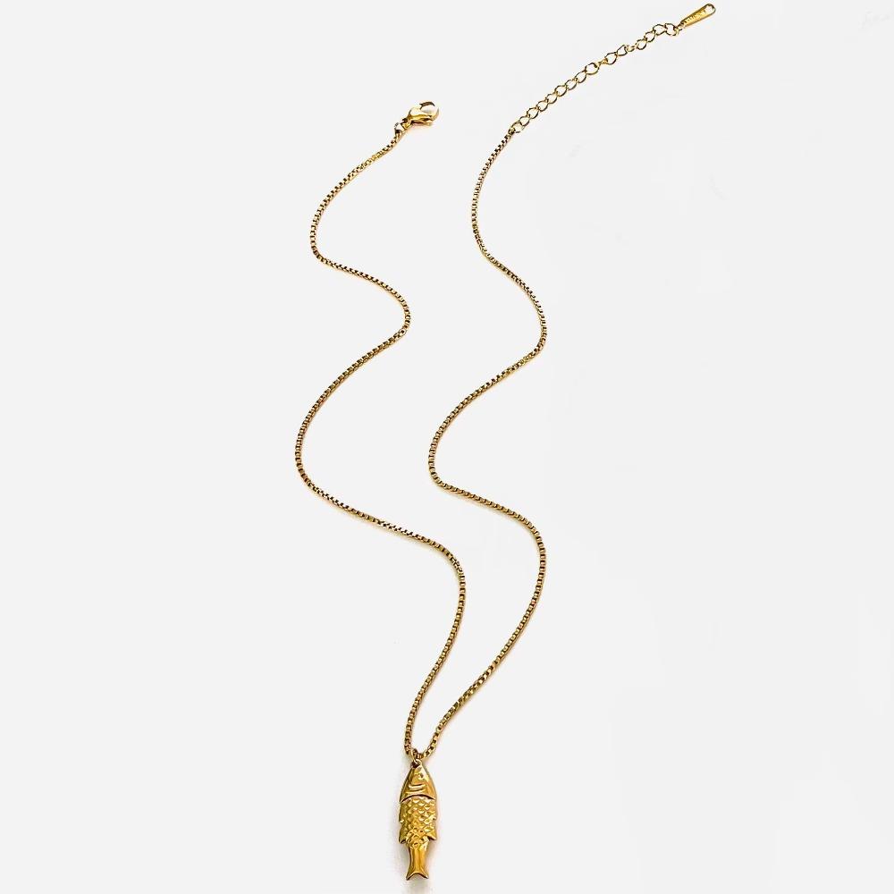 Stainless Steel Fish Pendant Necklace Waterproof Luxury Choker Summer Season