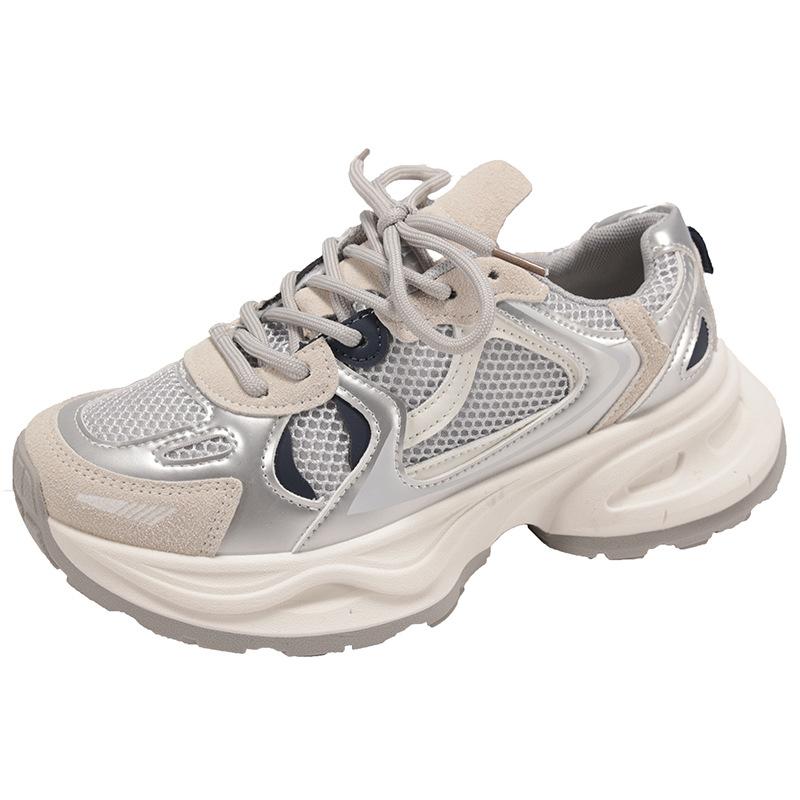 Серые корейские универсальные и легкие спортивные туфли на толстой подошве для женской летней коллекции 2025 года, новая обувь, подчеркивающая стопу, в маленьком гонконгском стиле d