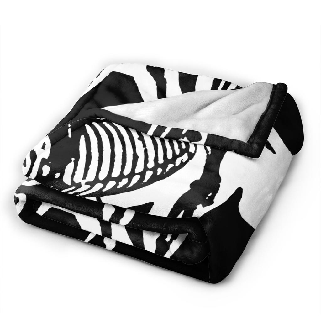 D-Deftoness Nu Metal Super Warm Blanket Kids Plush Bedding Throws Funny Outdoor Flannel Bedspread Sofa Bed Cover