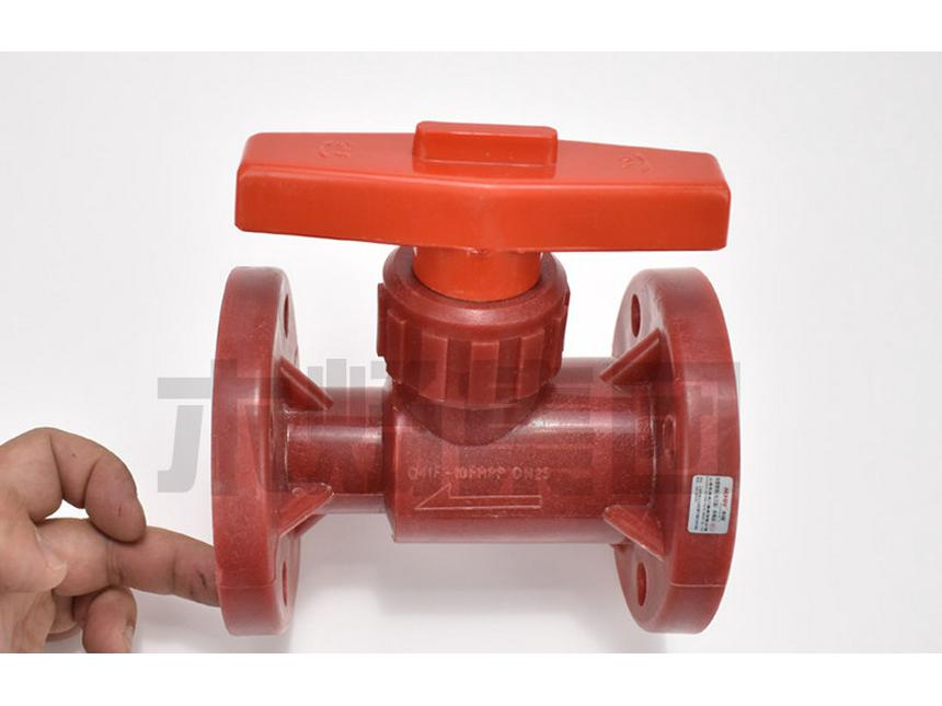 FRPP Red Plastic Corrosion-Resistant Ball Valve for Pharmaceutical and Chemical Use.
