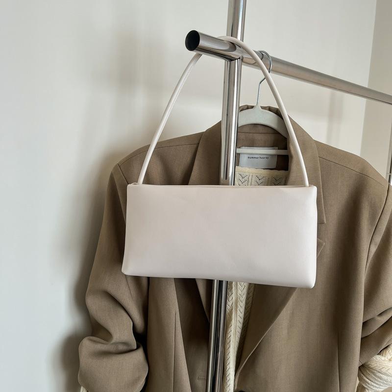 Весенняя сумка женская 2025 новая модная высококлассная текстурированная на плечо женская сумка сумка-мессенджер универсальная ins сумка под мышкой