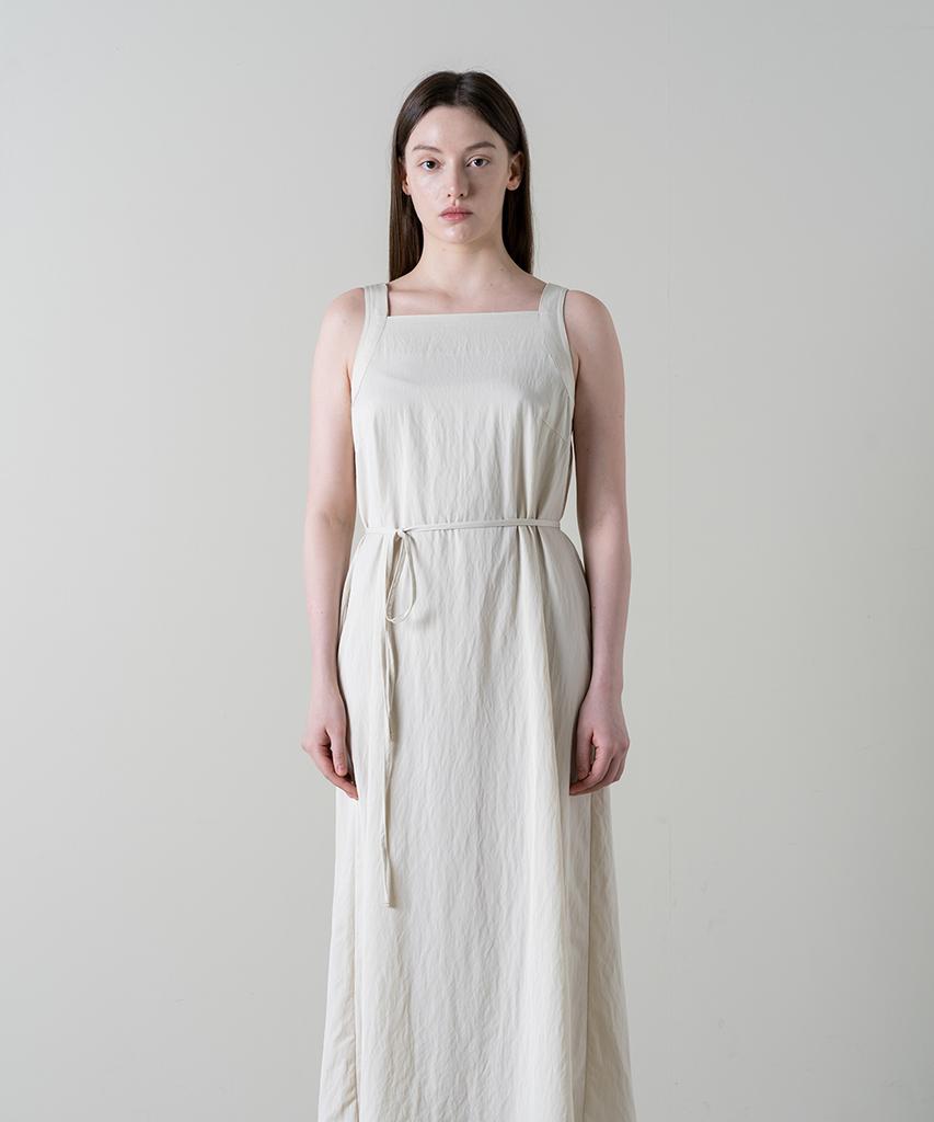 Noing Sleeveless Long Dress (Beige)
