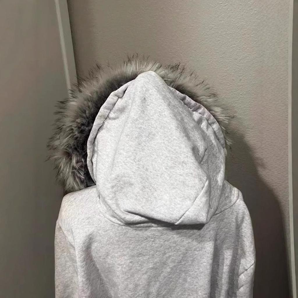 Женская флисовая куртка-кардиган с капюшоном на весну и осень