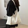 Модный темперамент корейская простая сумка через плечо подмышкой портативная сумка-тоут новая простая большая вместительная сумка для поездок на работу женская
