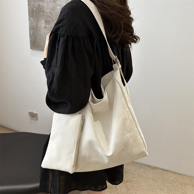 Модный темперамент корейская простая сумка через плечо подмышкой портативная сумка-тоут новая простая большая вместительная сумка для поездок на работу женская