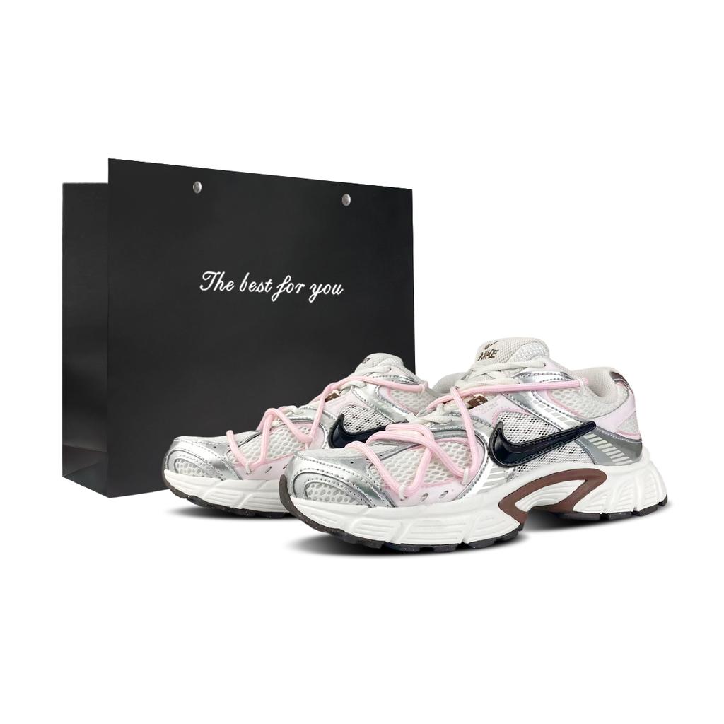 Nike V5 RNR Устойчивые к истиранию Дышащие Устойчивые к истиранию Дышащие Низкие Беговые кроссовки Женские Розовый Серебристый HQ7901-102(Команда401-ЛД)