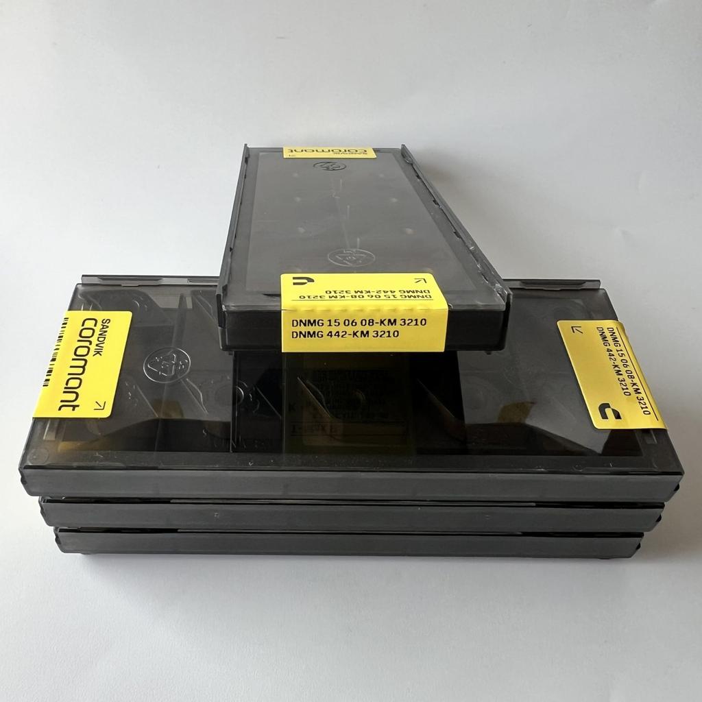 Sandvik / DNMG150608-KM 3210 / Оригинальные шведские твердосплавные пластины 10 шт.