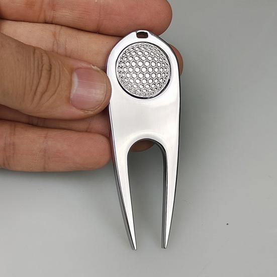 Multi-Functional Golf Divot Tool Golf Club Groove Cleaner Rust-proof Compact Size Portable Zinc Alloy Golf Divot Tool