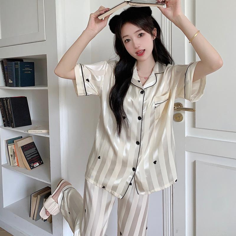 Nordic Style High-End Love Striped Printed Pajamas Simple High-End Short-Sleeved Loungewear Can Be Worn Outside