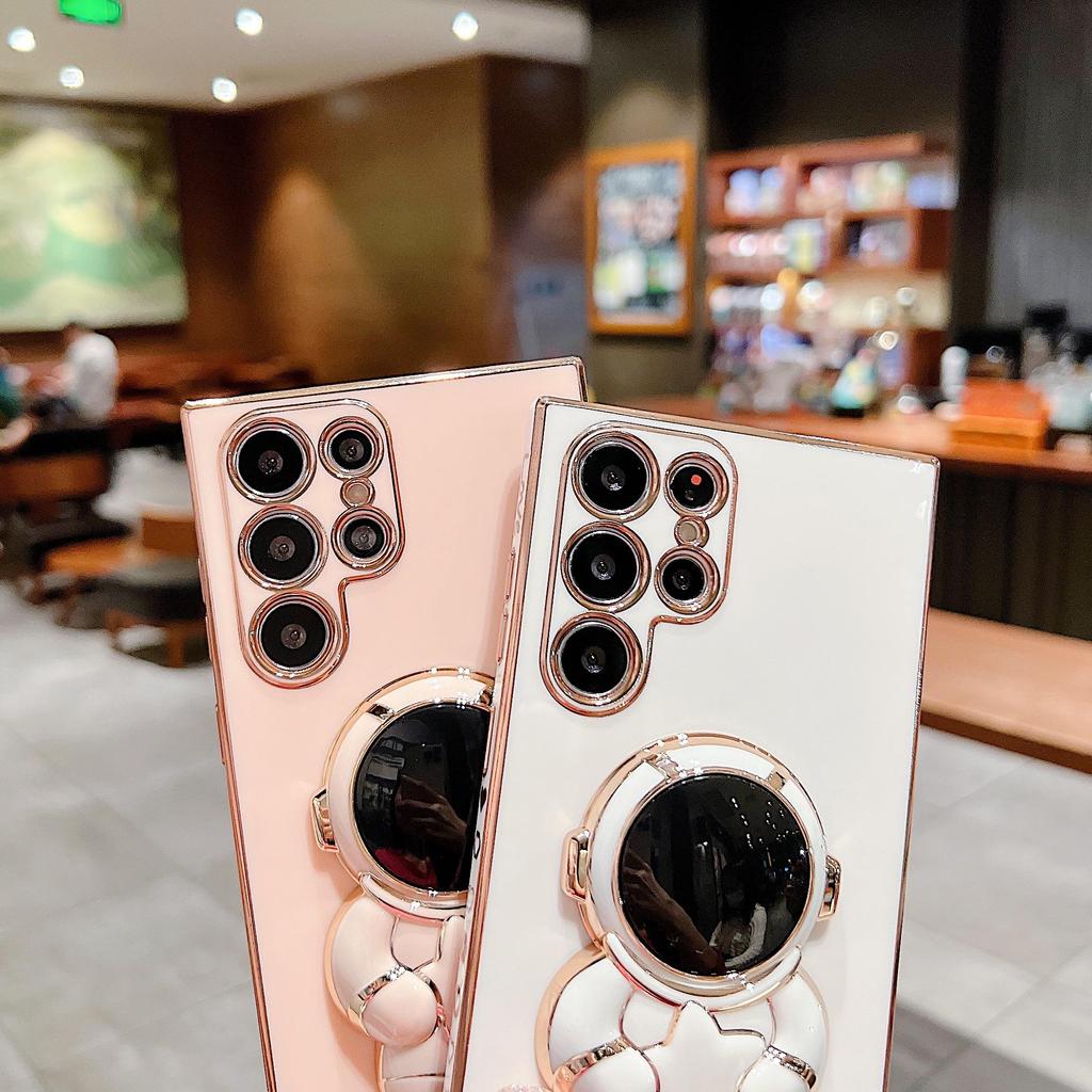 Чехол-держатель с телескопической подставкой астронавта для Samsung S23 S22 S21 S20 Ultra Plus Note 20 Ultra A13 A14 A54 для iPhone 15 14 Plus 13 12 11 Pro Max