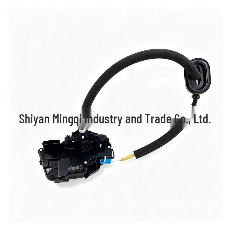 Совместимо с приводом замка двери BYD Yuan PLUS в сборе SC2E-6205200 SC2E-6205209.