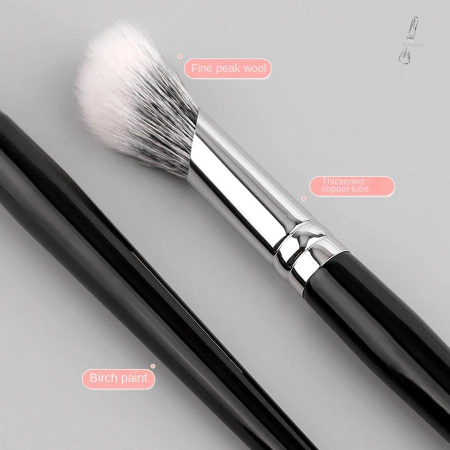 Goat Hair Blusher Brush Fingertip Aplication Stippling Powder Blusher Makeup Brushes Blush Makeup Tools